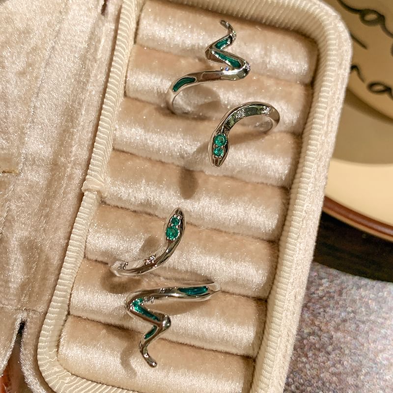 Open Ring Snake Rhinestone