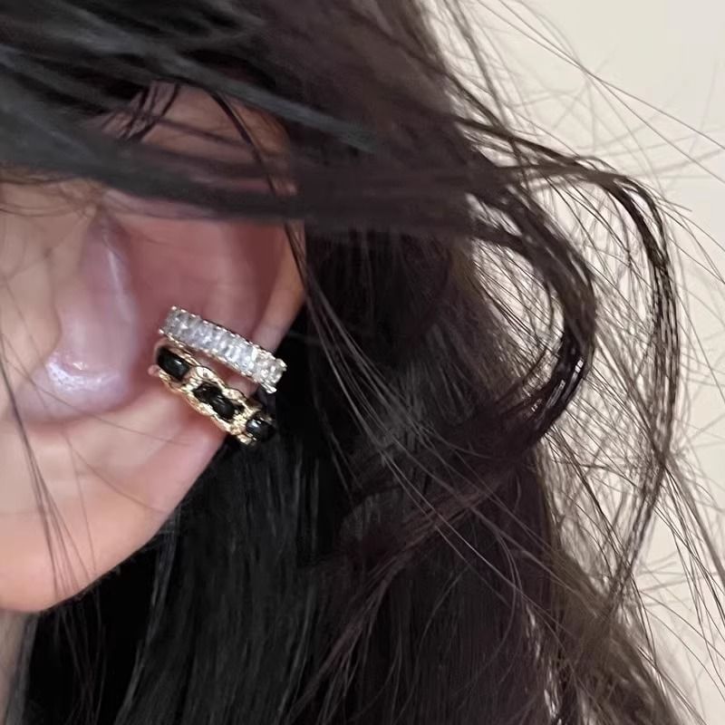 Layered Rhinestone Alloy Cuff Ear