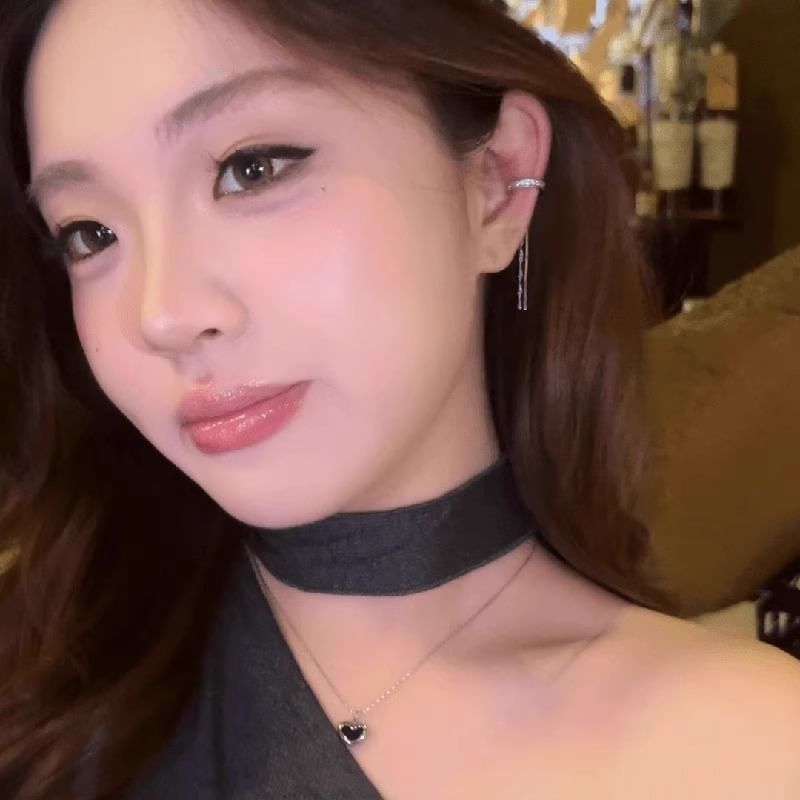 Stud Ear Cuff Rhinestone