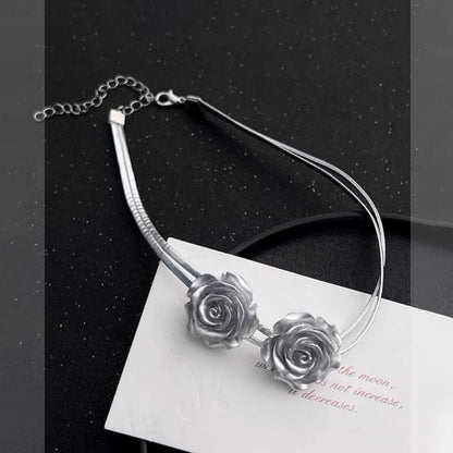 Choker Rose Faux Metallic Leather