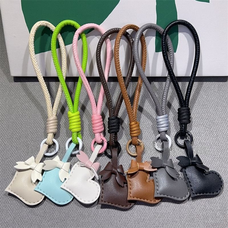 Strap Pad Phone Bear Faux and Lanyard with Leather