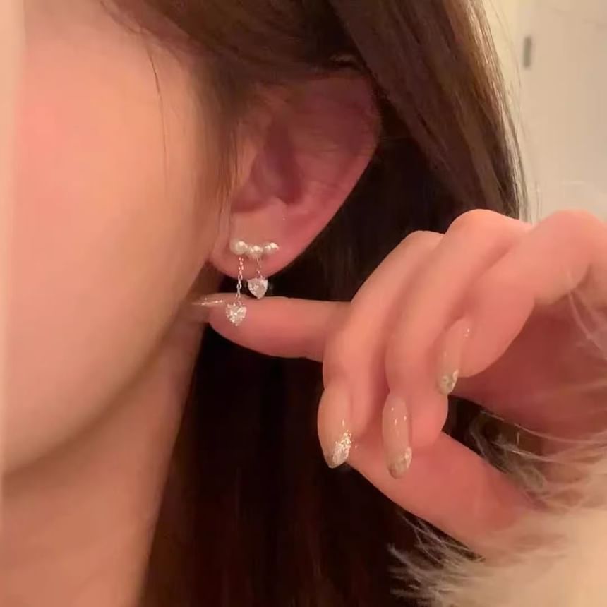 Pearl Rhinestone Dangle Alloy Heart Faux Earring