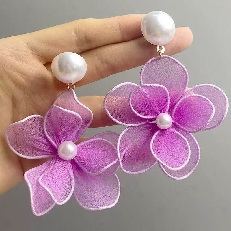 Faux Alloy Mesh Earring Pearl Floral Statement