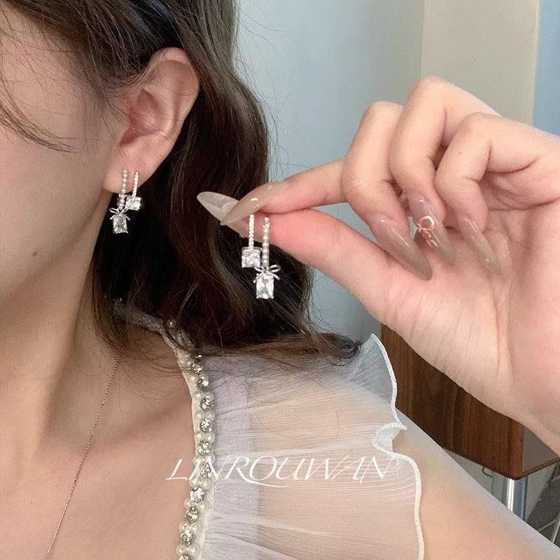 Rhinestone Earring Alloy Drop