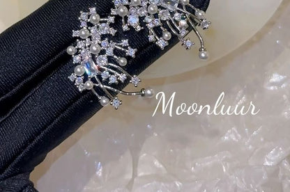 Rhinestone Alloy Stud Faux Firework Pearl Earring