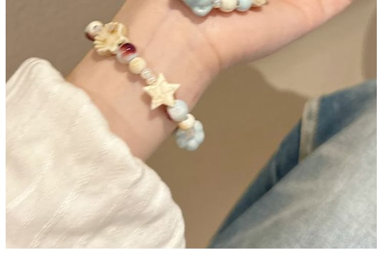 Set / Beaded Bracelet