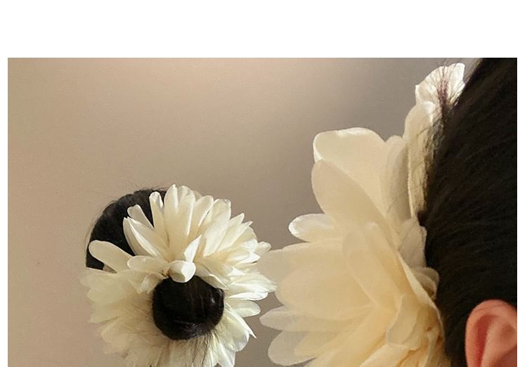 Scrunchie Flower Mesh