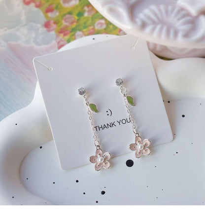 On Floral / Clip Earring Dangle Set