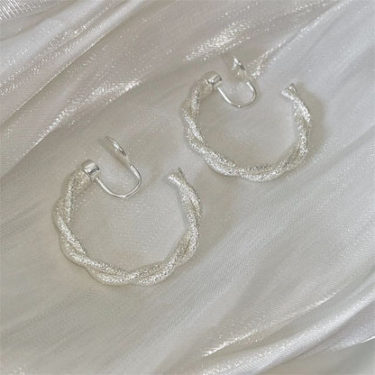 Earring Twisted Huggie