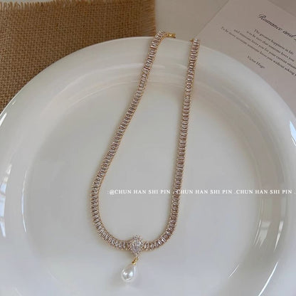 Faux Necklace Pearl