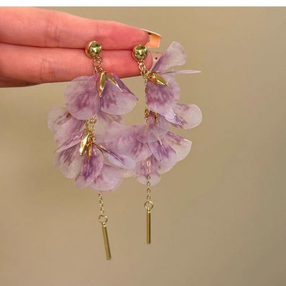 Threader Petal Earring