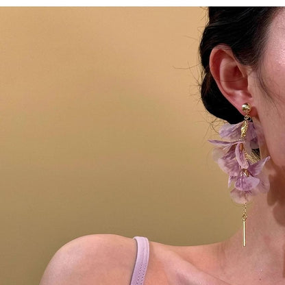 Threader Petal Earring