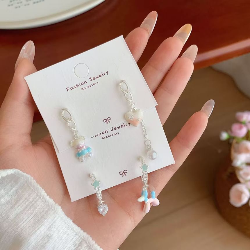 Asymmetrical Dangle Bear Earring