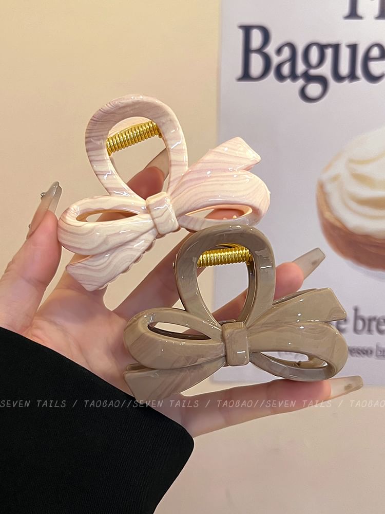 Bow Acrylic Claw Hair Clip