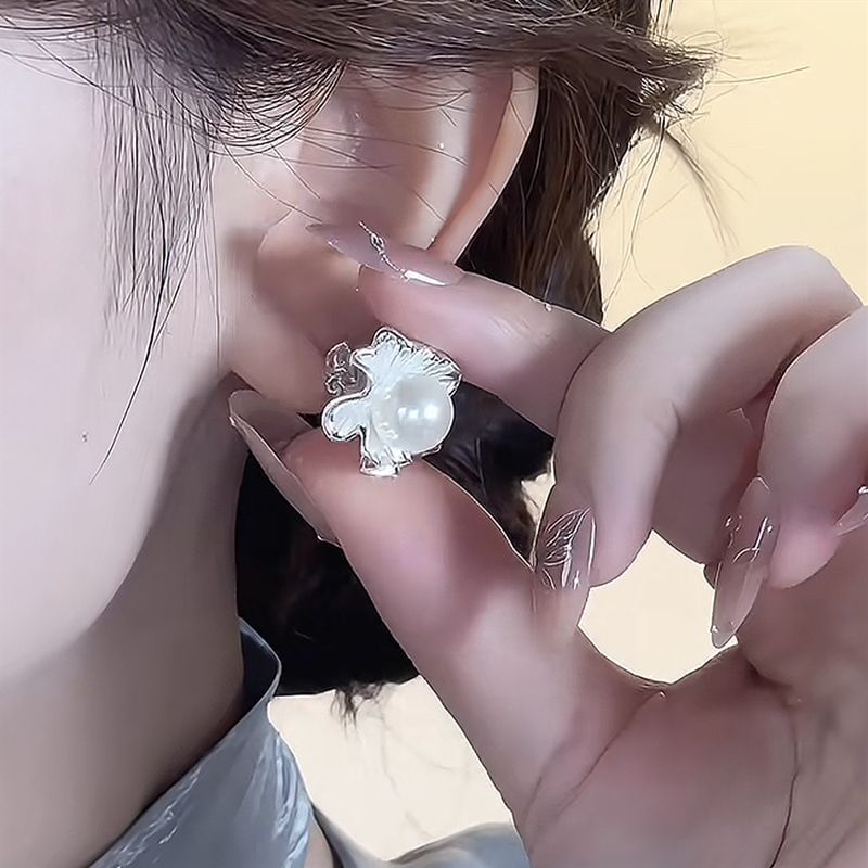 Faux Ginkgo Earring Drop Rhinestone Pearl