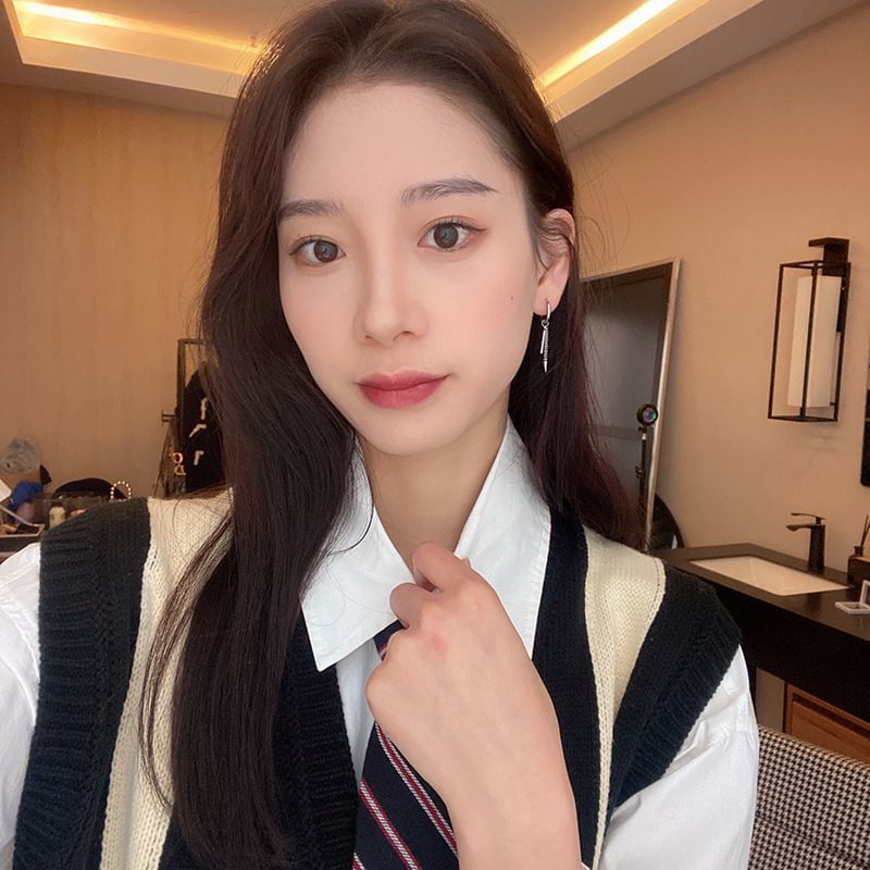 Spike Drop Bar Hoop Earring