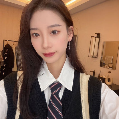 Spike Drop Bar Hoop Earring