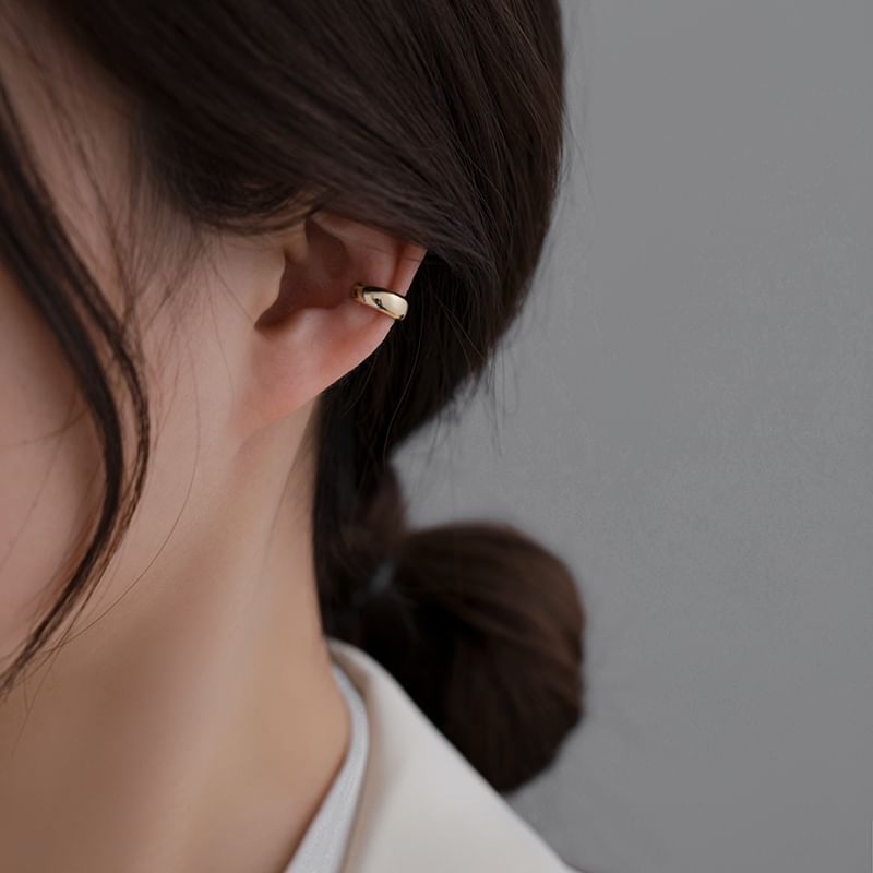Cuff Plain Ear