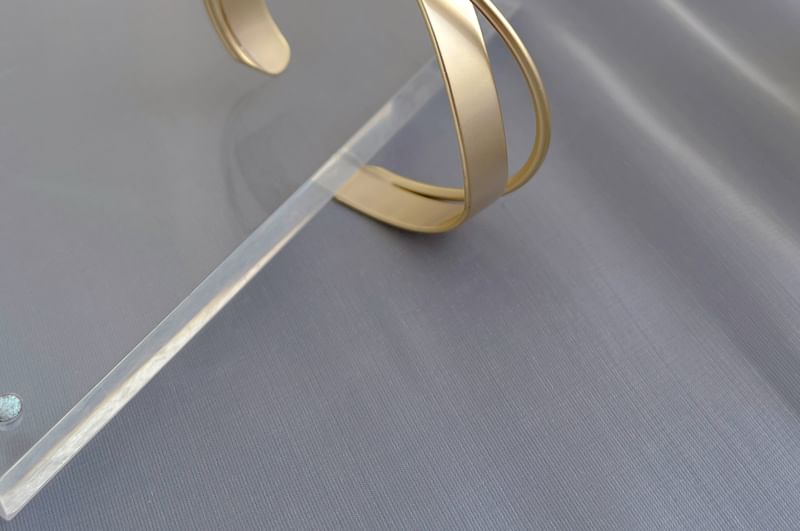 Bangle Plain Cross