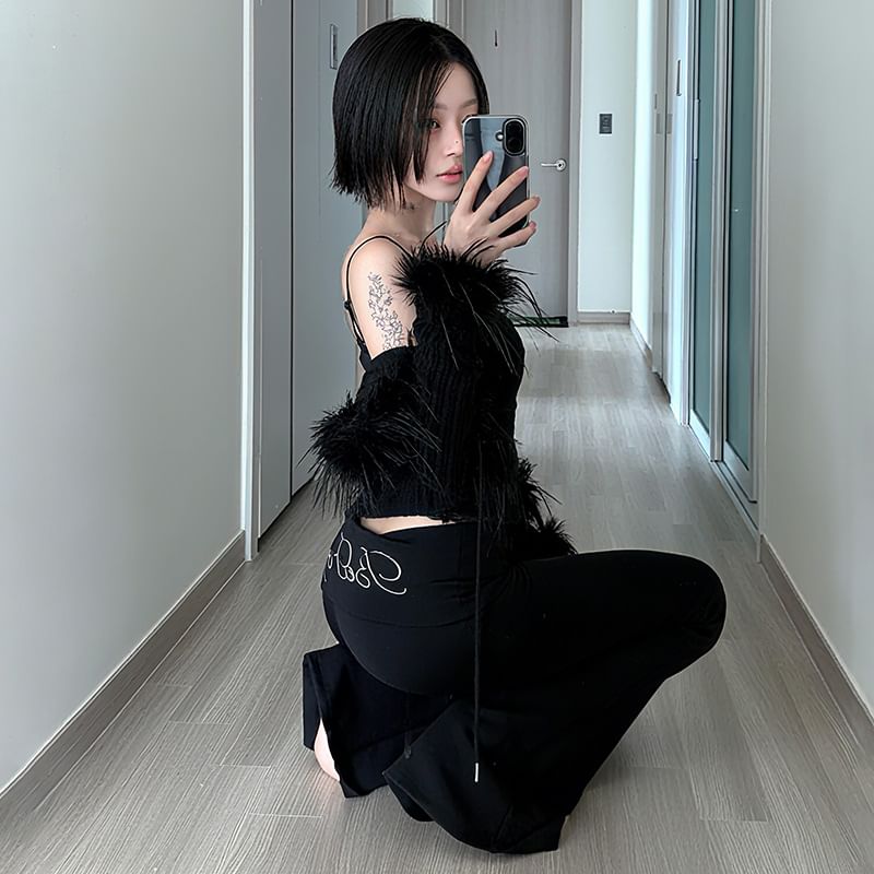 Long Sleeve V-Neck Faux Fur Trim Slim-Fit Crop Cardigan
