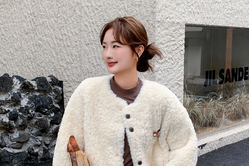 Round Neck Plain Button Teddy Jacket