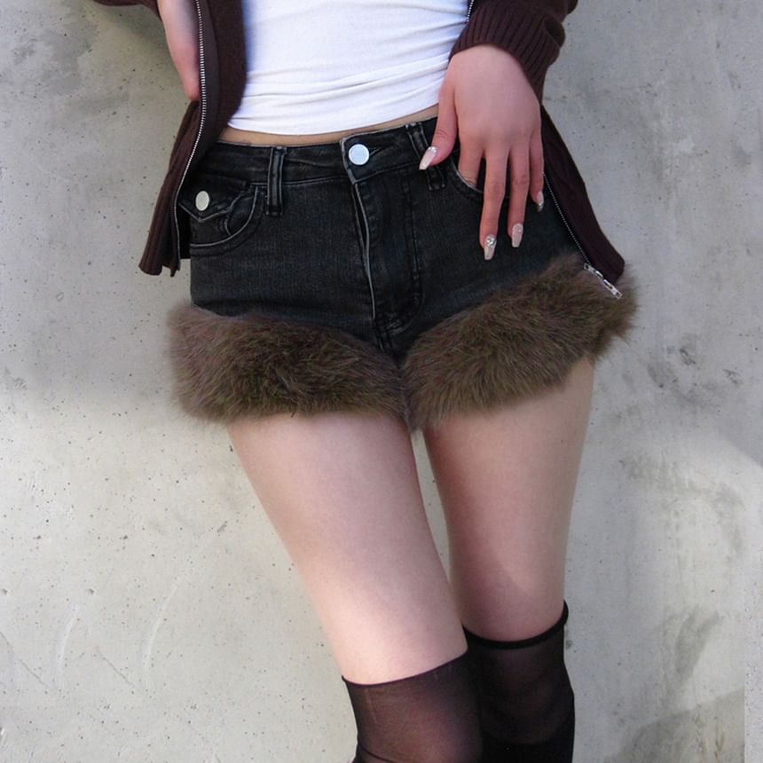 Low Waist Washed Faux Fur Trim Denim Shorts