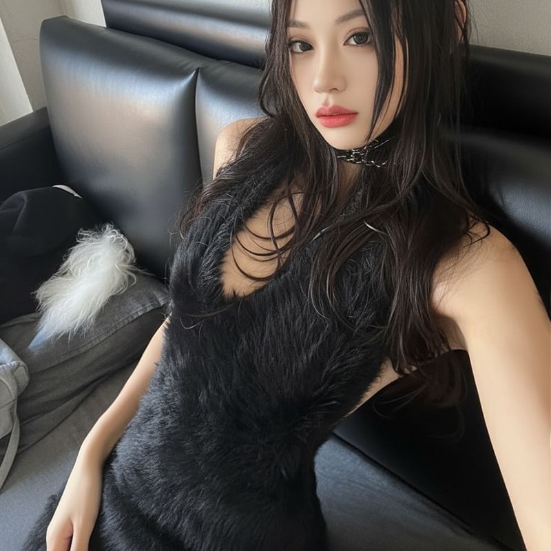 Sleeveless V-Neck Faux Fur Mini Bodycon Dress