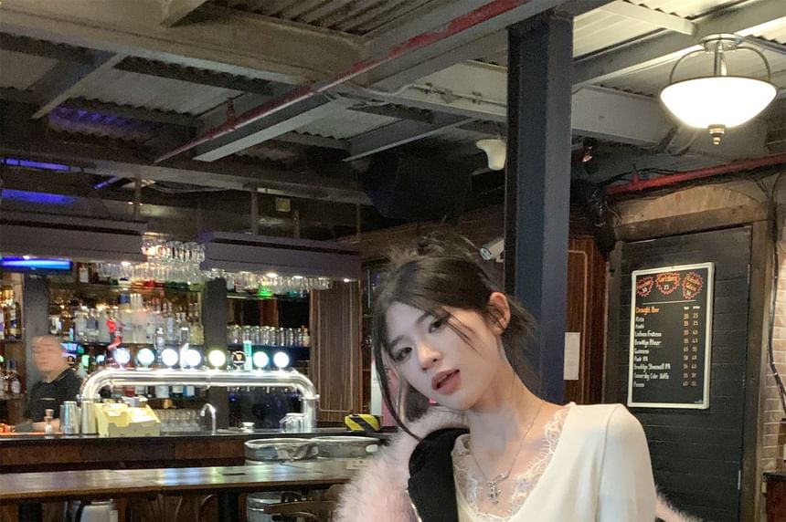 Plain Hooded Two-Way Faux Fur Jacket