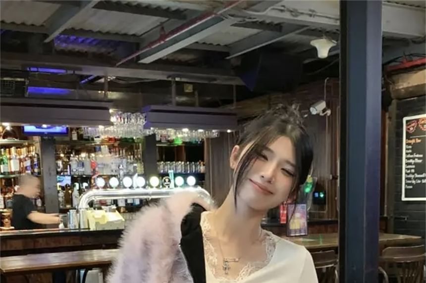 Plain Hooded Two-Way Faux Fur Jacket