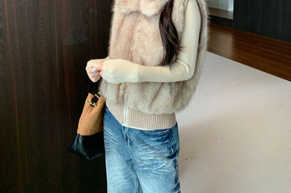 Collared Faux Fur Zip Jacket