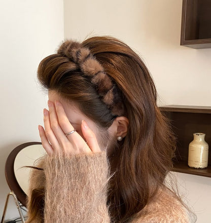 Faux Fur Comb Headband