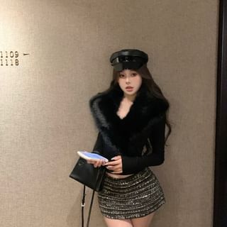 Long-Sleeve Faux Fur Collared Top