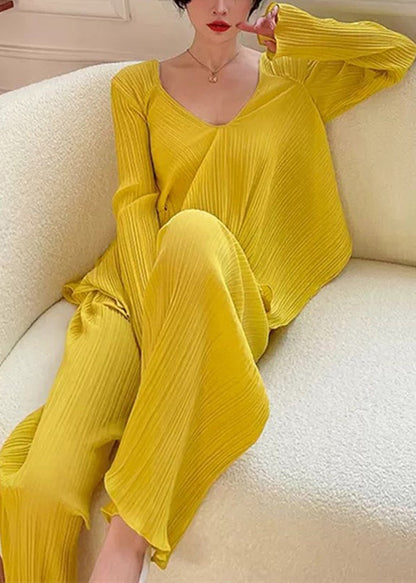 Two Set V Loose Piece Fall Neck Wrinkled Elastic Waist Yellow