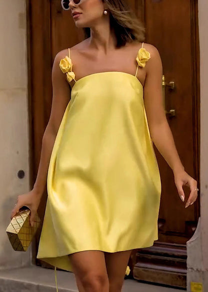 Yellow Flower Vacation Women's New Dress Decorated