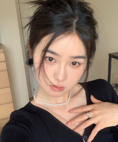 Design Tulle Black Original Floral Stud Earrings