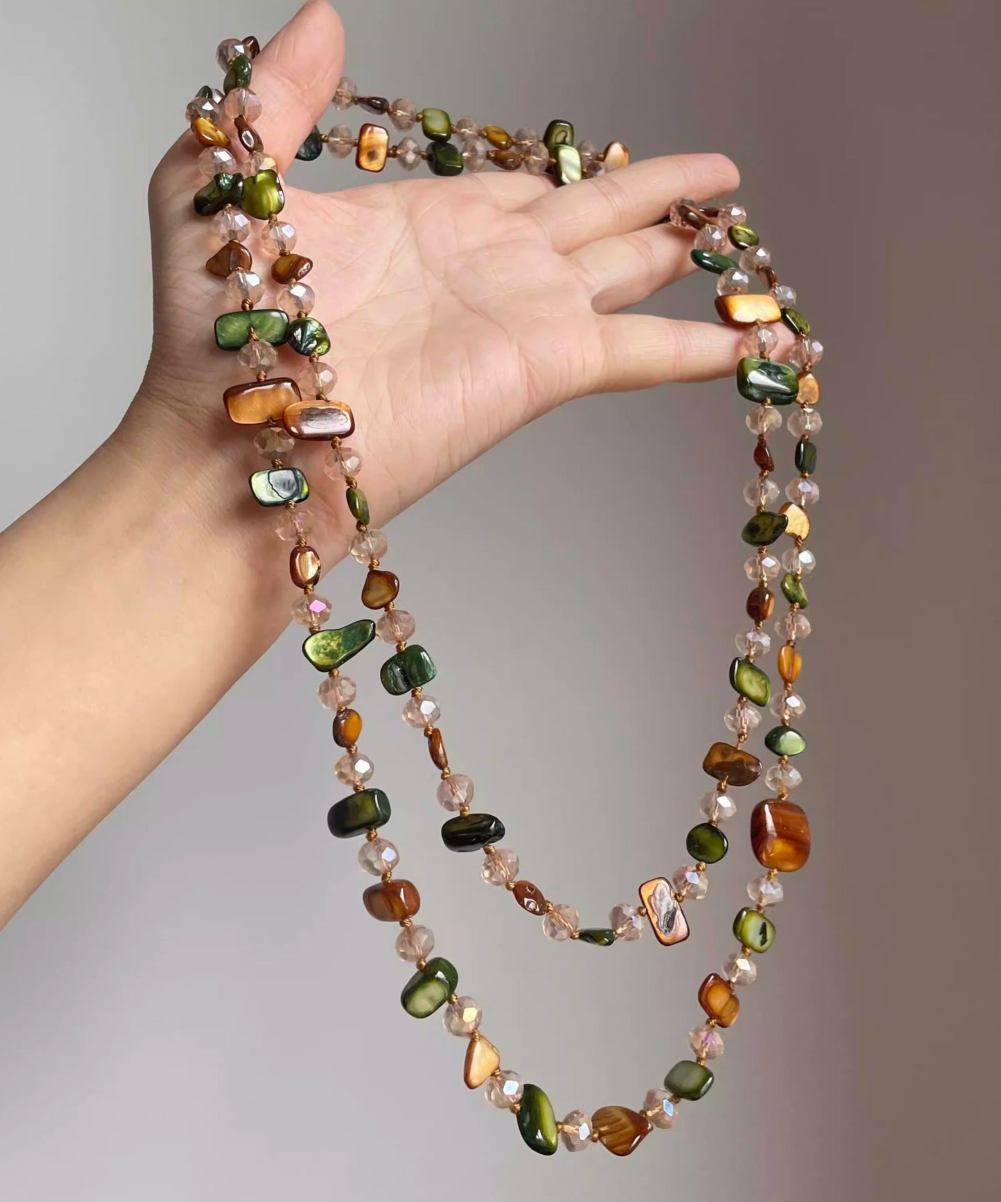 Necklace Beads Shell Asymmetrical Gratuated Rainbow Bead Style