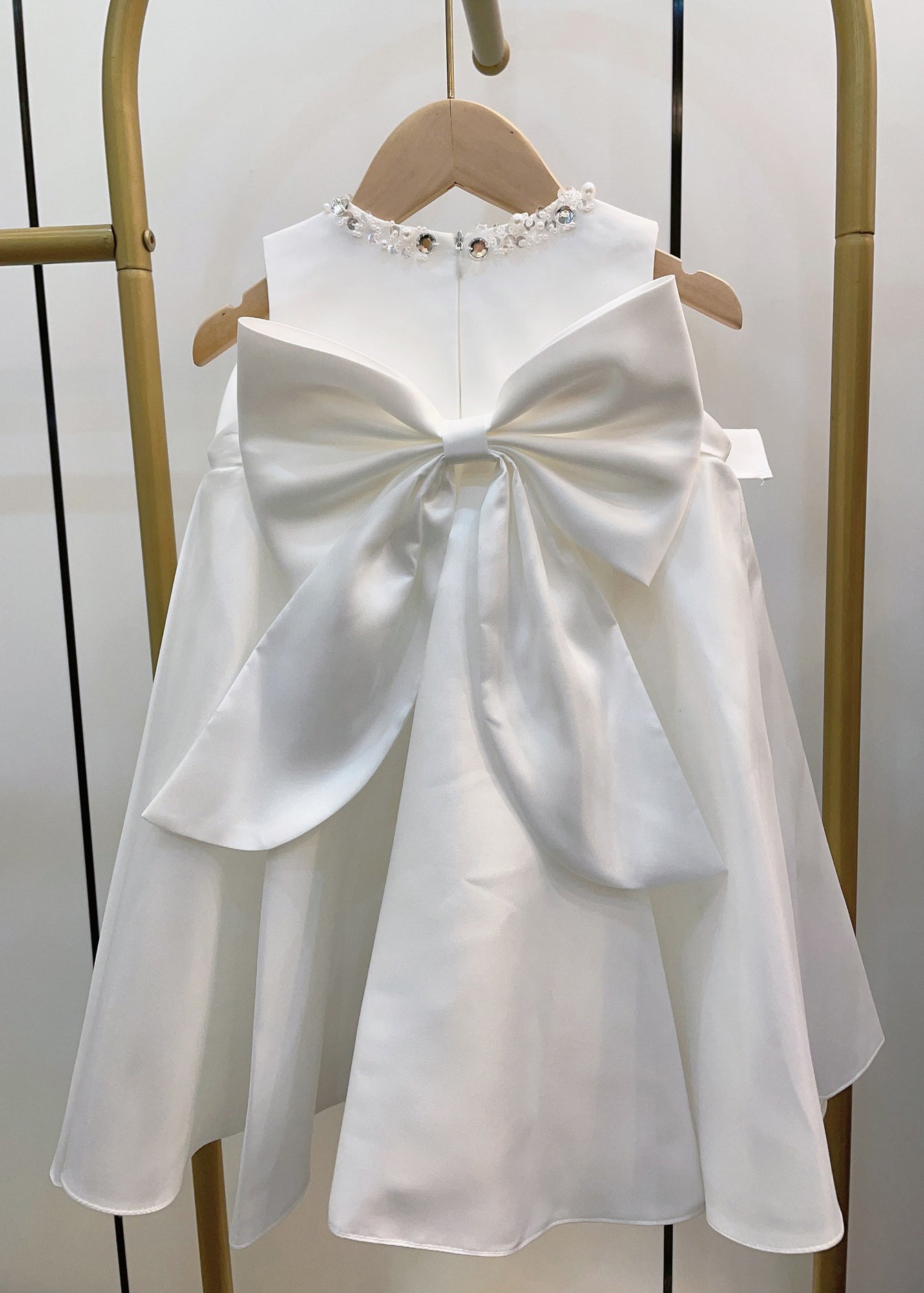 Style White Sequins Bow Kids Long Dress Sleeveless YS027