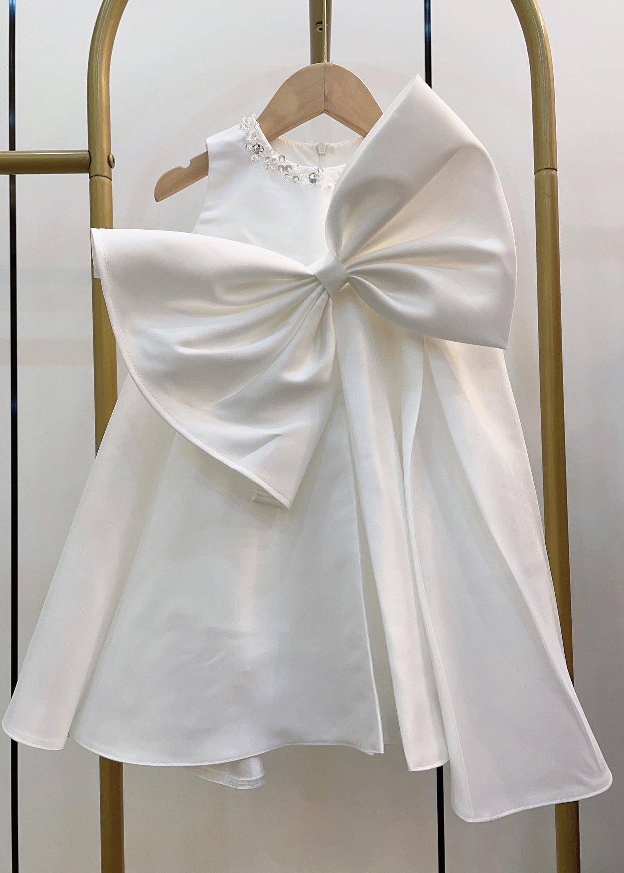 Style White Sequins Bow Kids Long Dress Sleeveless YS027