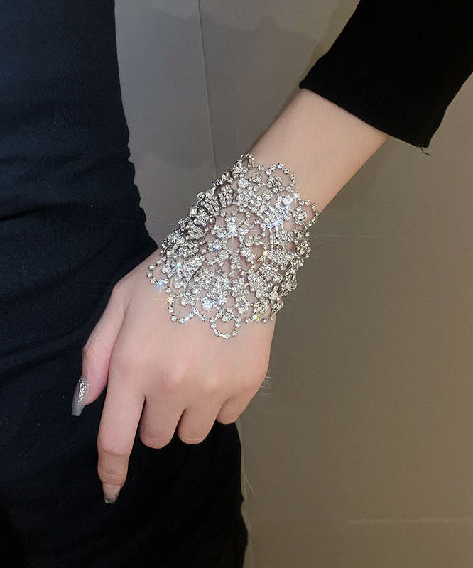 Stylish Silk Zircon Charm Floral Copper Out Hollow Tassel