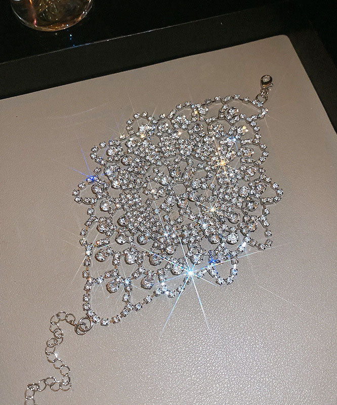 Stylish Silk Zircon Charm Floral Copper Out Hollow Tassel