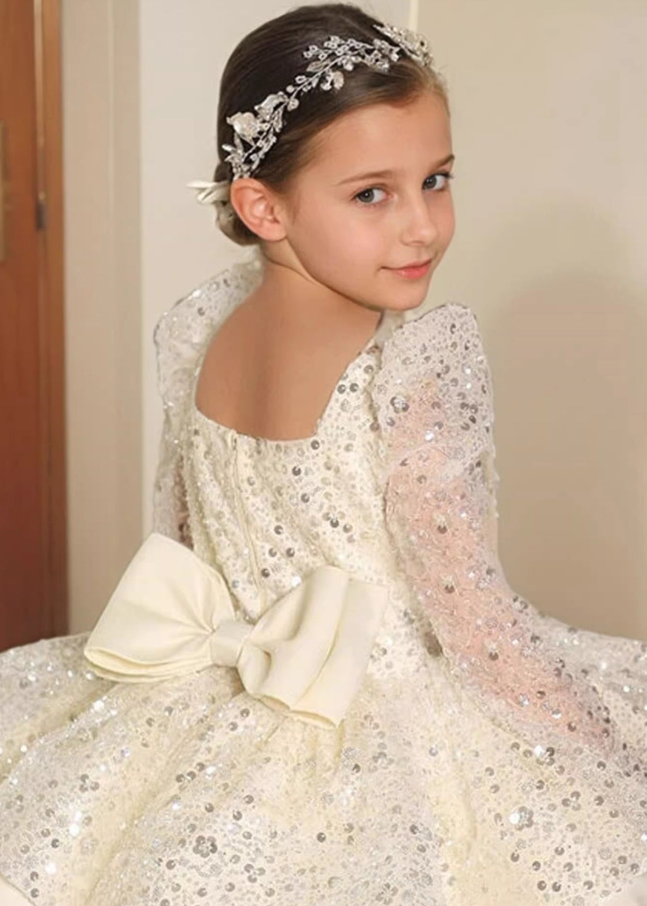 Stylish White Square Collar Sequins Patchwork Tulle Kids Long Dress Spring YG001