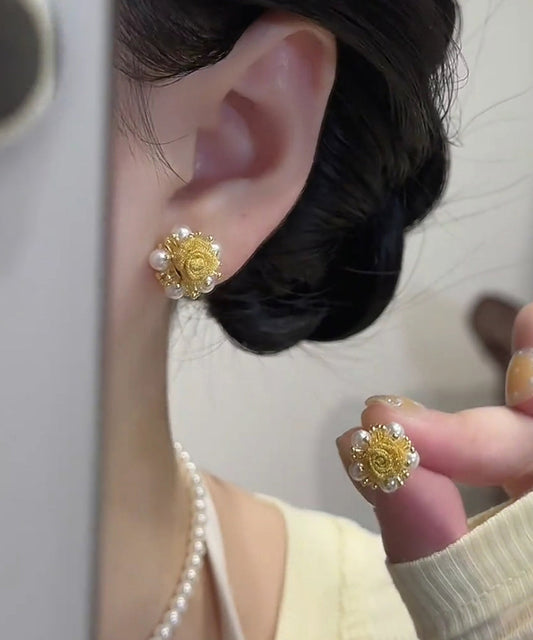 Gold Copper Graphic Stud Alloy Earrings Pearl Vogue