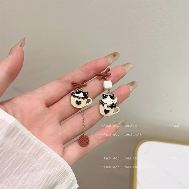 Clip-On Cat / Drop Asymmetrical Earring