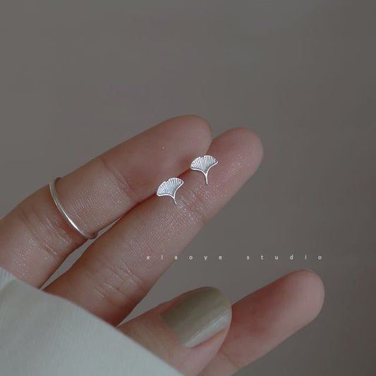 Stud Silver Earring Leaf