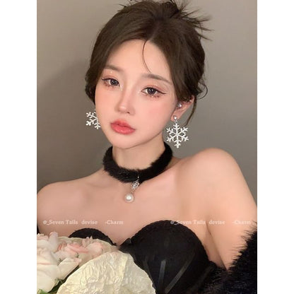 Tree / Snowflake Fluffy Drop Chandelier Set Christmas Choker Earring Bracelet