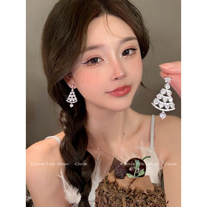 Tree / Snowflake Fluffy Drop Chandelier Set Christmas Choker Earring Bracelet