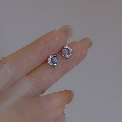 Stud Moon Sterling Silver Earring