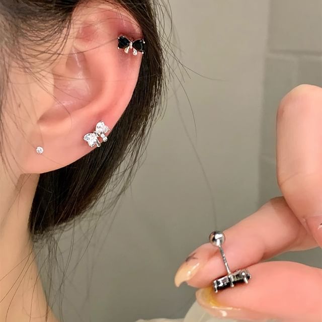 Ear Bow Rhinestone Stud