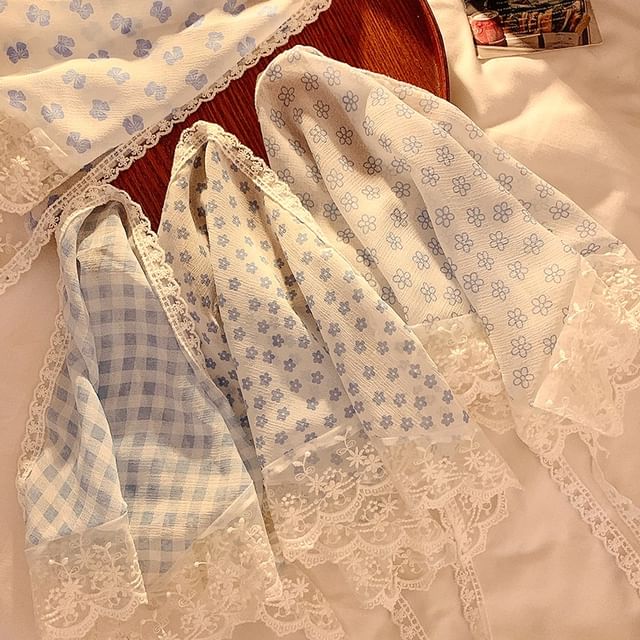 Trim Designs) Head Plaid Lace Triangle Scarf (Various