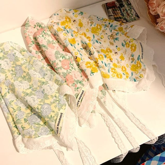 Head Print Triangle Designs) Scarf (Various Floral